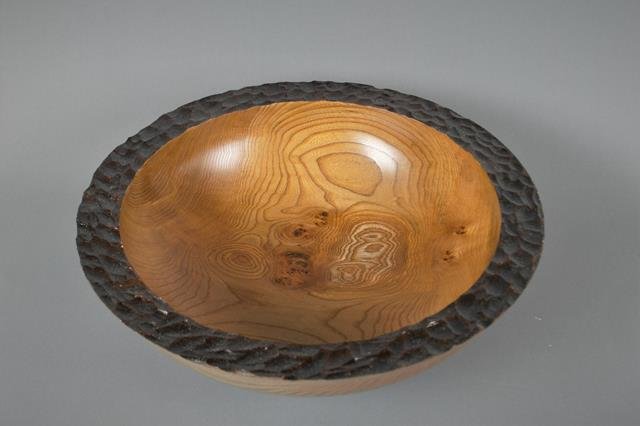 burr elm scalloped rim bowl